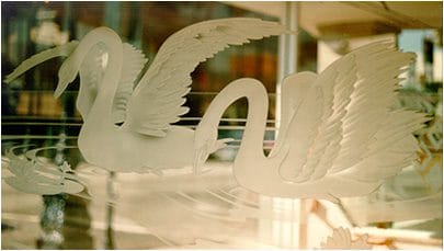 Shape of birds designed on Glass